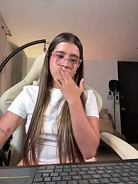 Snapshot of Stormiie777 chatting on February 2026 03:06:01 AM Stormiie777 online show from February 2026 03:06:01 AM