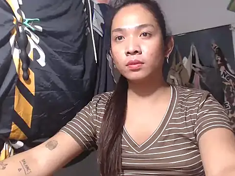 Valentinasbody online show from October 2025 03:37:02 PM