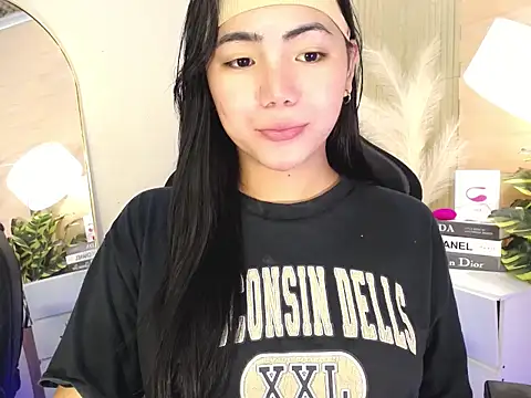 Snapshot of Martha_pookerxxx chatting on March 2025 01:57:02 AM Martha pookerxxx online show from March 2025 01:57:02 AM