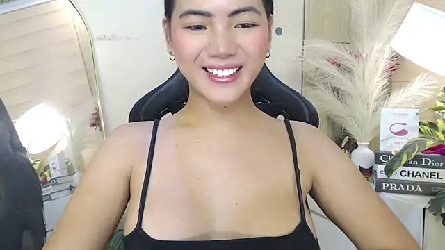 Snapshot of Martha_pookerxxx chatting on December 2025 11:39:01 PM Martha pookerxxx online show from December 2025 11:39:01 PM