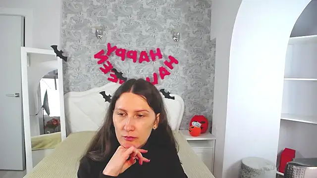 Snapshot of Mistress_Pamela chatting on November 2025 10:20:02 AM Mistress Pamela online show from November 2025 10:20:02 AM