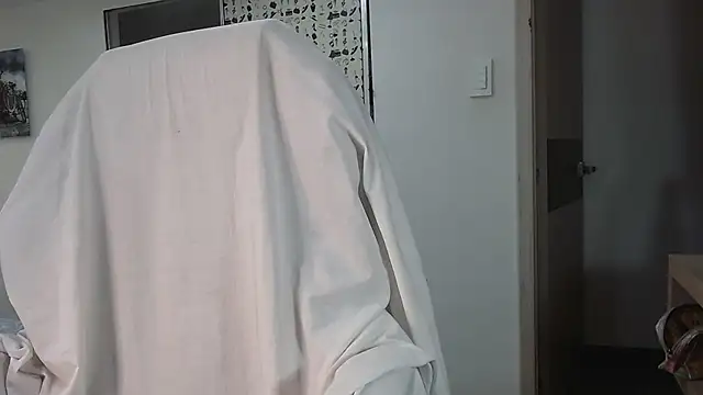 DanielaDuff online show from March 2025 03:30:01 PM