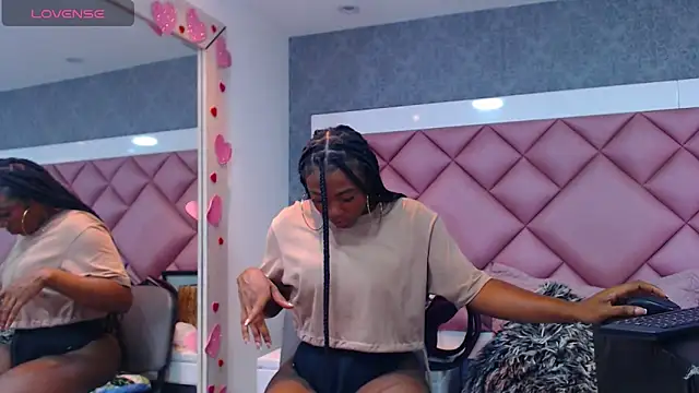 DanielaDuff online show from April 2026 09:39:33 PM