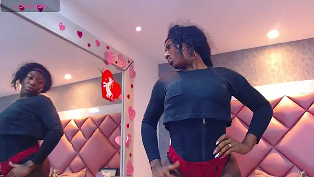 Snapshot of DanielaDuff chatting on November 2025 07:58:01 PM DanielaDuff online show from November 2025 07:58:01 PM