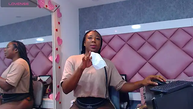 DanielaDuff online show from April 2026 07:42:02 PM