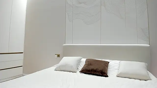 JenniferQueen11 online show from March 2026 03:31:02 PM