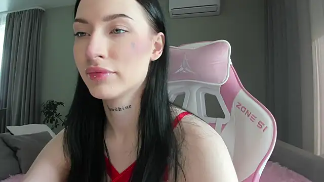 JenniferQueen11 online show from September 2025 08:46:02 AM
