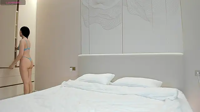 Snapshot of JenniferQueen11 chatting on November 2025 02:32:01 PM JenniferQueen11 online show from November 2025 02:32:01 PM