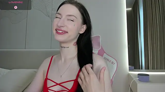 JenniferQueen11 online show from May 2026 10:56:02 AM