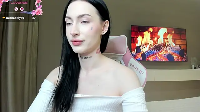 JenniferQueen11 online show from January 2026 04:13:02 PM