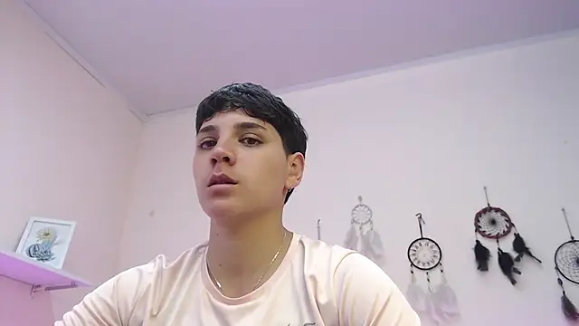 bad giirl  online show from March 2025 03:13:02 PM