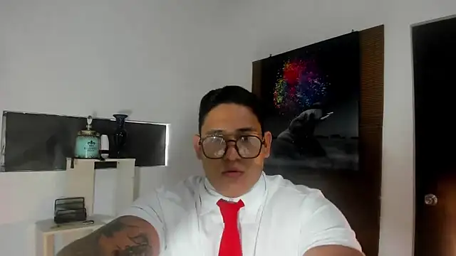 Colton Massif online show from January 2025 12:41:02 PM
