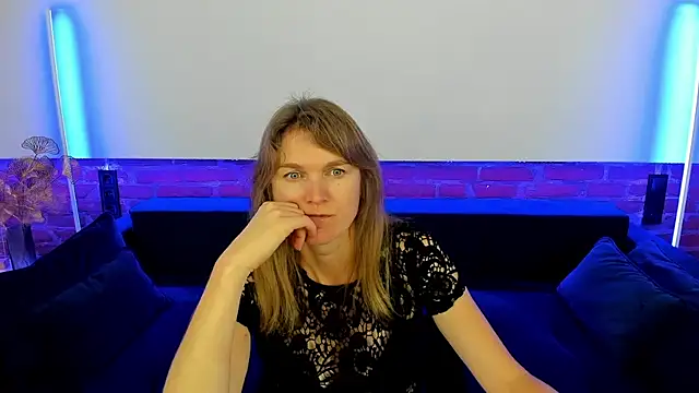 Snapshot of Anabell_xxx chatting on October 2025 03:46:01 PM Anabell xxx online show from October 2025 03:46:01 PM