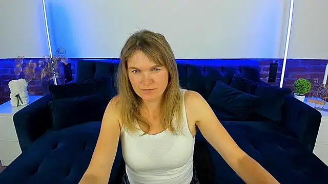 Snapshot of Anabell_xxx chatting on October 2025 06:33:01 PM Anabell xxx online show from October 2025 06:33:01 PM