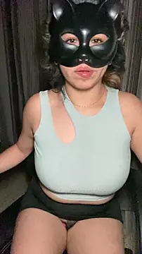 Snapshot of nenalayla chatting on December 2025 06:23:02 PM nenalayla online show from December 2025 06:23:02 PM