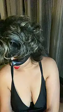 Snapshot of nenalayla chatting on December 2025 06:13:02 PM nenalayla online show from December 2025 06:13:02 PM