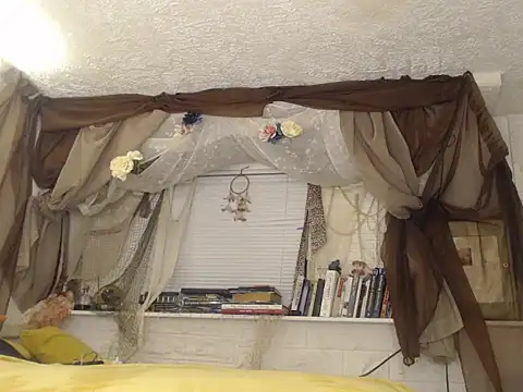 MaxiMillz online show from February 2026 02:19:02 AM