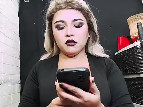 Snapshot of x12inchanaconda chatting on November 2025 05:55:01 AM x12inchanaconda online show from November 2025 05:55:01 AM