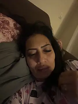 Snapshot of carlaxxx chatting on November 2025 07:57:01 PM carlaxxx online show from November 2025 07:57:01 PM