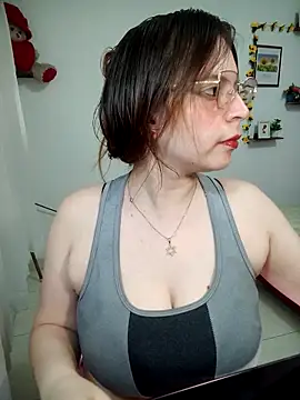 lorenitabella online show from March 2026 09:53:01 PM