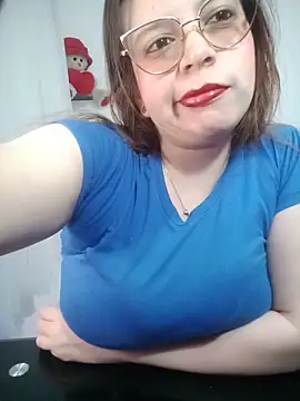 Snapshot of lorenitabella chatting on May 2026 08:56:02 AM lorenitabella online show from May 2026 08:56:02 AM