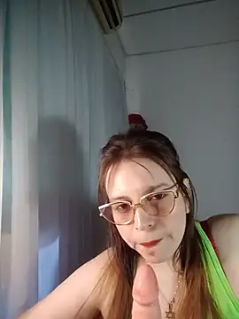 lorenitabella online show from June 2026 09:14:02 PM