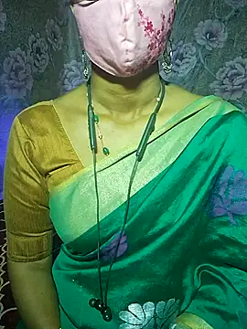 Snapshot of XBHUUME chatting on January 2025 05:31:02 PM XBHUUME online show from January 2025 05:31:02 PM