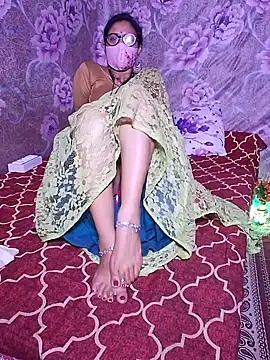 Snapshot of XBHUUME chatting on February 2025 04:58:01 PM XBHUUME online show from February 2025 04:58:01 PM