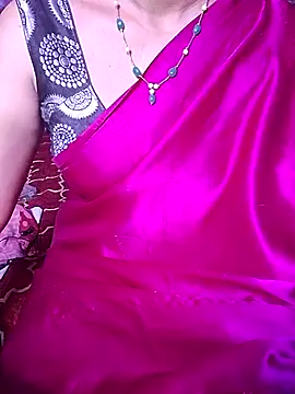XBHUUME online show from April 2026 05:57:02 PM