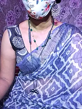 Snapshot of XBHUUME chatting on February 2025 05:59:01 PM XBHUUME online show from February 2025 05:59:01 PM