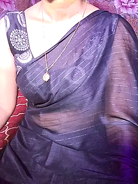 XBHUUME online show from February 2026 05:01:02 PM