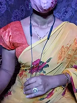 Snapshot of XBHUUME chatting on March 2025 05:55:02 PM XBHUUME online show from March 2025 05:55:02 PM