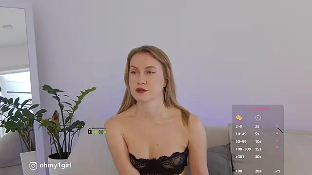 Fallinlove1 online show from March 2026 07:26:02 AM