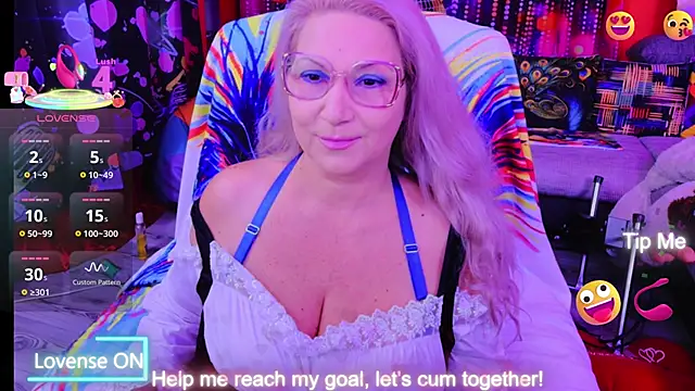 Snapshot of mature_lisa_naughty chatting on October 2025 04:50:02 PM mature lisa naughty online show from October 2025 04:50:02 PM