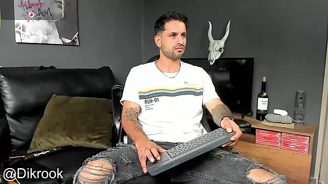 Davevilboy online show from January 2025 03:35:02 PM