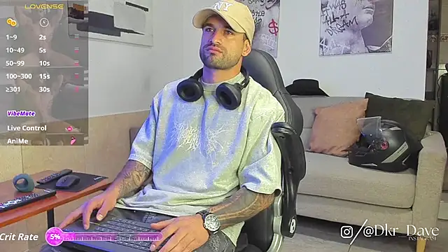 Davevilboy online show from October 2025 02:41:01 PM