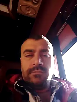 kevgir08 online show from January 2025 12:33:01 PM