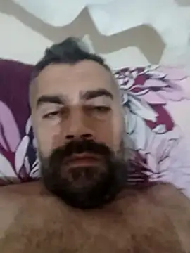 Snapshot of kevgir08 chatting on July 2026 10:09:01 PM kevgir08 online show from July 2026 10:09:01 PM