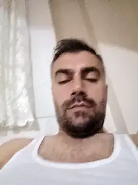 kevgir08 online show from October 2025 11:05:02 PM