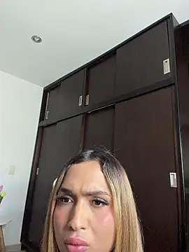 carminaurmommy online show from January 2026 01:07:01 PM