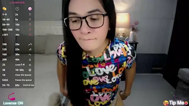Snapshot of xAsianSweetHeart chatting on May 2026 11:24:01 PM xAsianSweetHeart online show from May 2026 11:24:01 PM