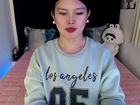 Angelic Fuckerxxx online show from December 2025 05:39:02 PM