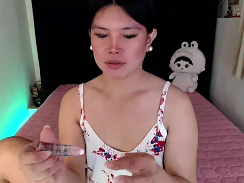 Snapshot of Angelic_Fuckerxxx chatting on November 2025 08:02:01 PM Angelic Fuckerxxx online show from November 2025 08:02:01 PM