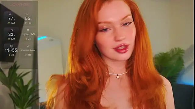 Snapshot of Born_to_Loveee chatting on December 2025 02:32:02 PM Born to Loveee online show from December 2025 02:32:02 PM