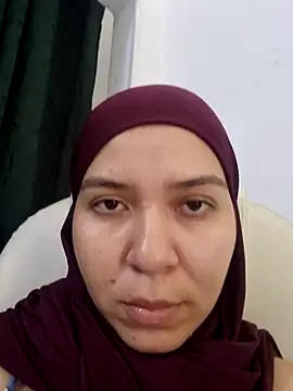 MatchedEyebrow online show from February 2025 02:44:02 PM