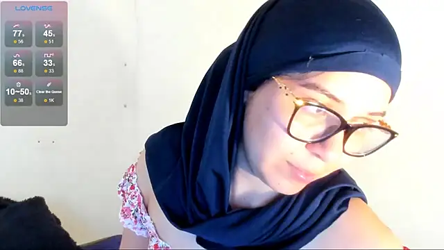Snapshot of MatchedEyebrow chatting on May 2026 08:34:01 PM MatchedEyebrow online show from May 2026 08:34:01 PM