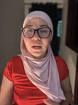 MatchedEyebrow online show from November 2025 09:07:02 PM