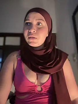 MatchedEyebrow online show from September 2025 09:03:01 PM