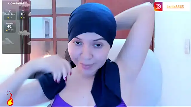 MatchedEyebrow online show from September 2025 09:06:02 PM