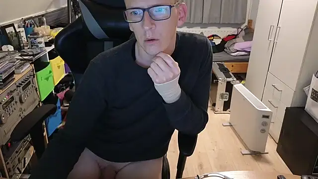 sexmenlion online show from October 2025 08:54:02 PM